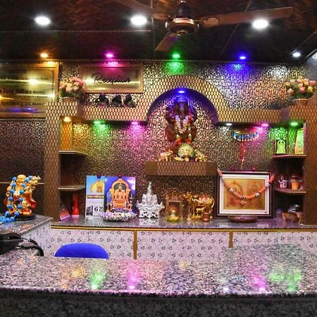 Gayathri Stay Kanchipuram Exterior foto